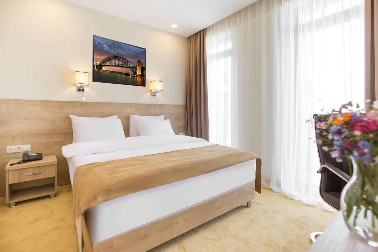 טביליסי Bridge Boutique Hotel מראה חיצוני תמונה