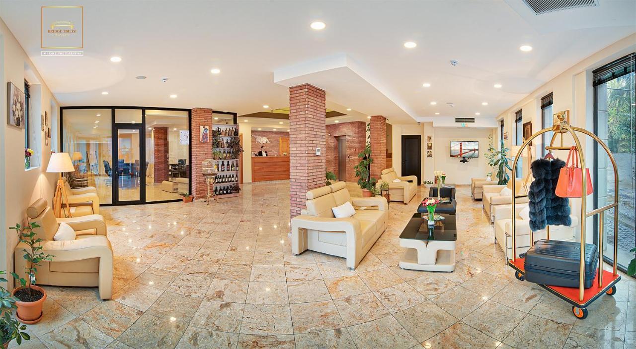 טביליסי Bridge Boutique Hotel מראה חיצוני תמונה
